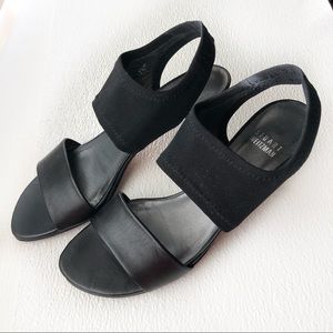 Stuart‎ weitzman black women’s shoes Sz 71/2